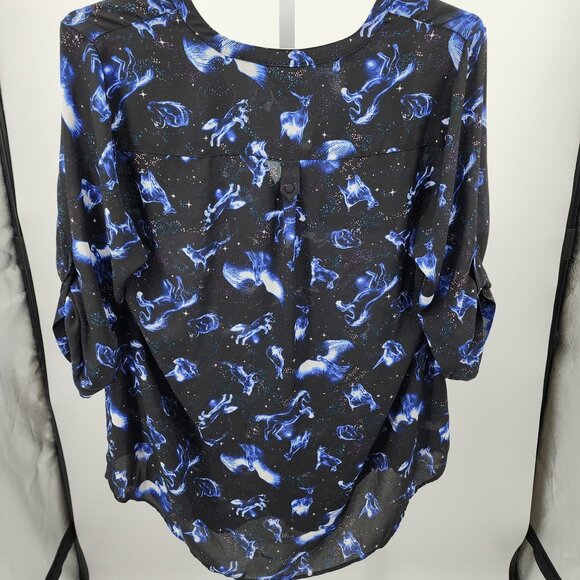 Torrid Harry Potter 2X Wizarding World Womens Roll Tab Sleeve Top Lightweight - Picture 6 of 8